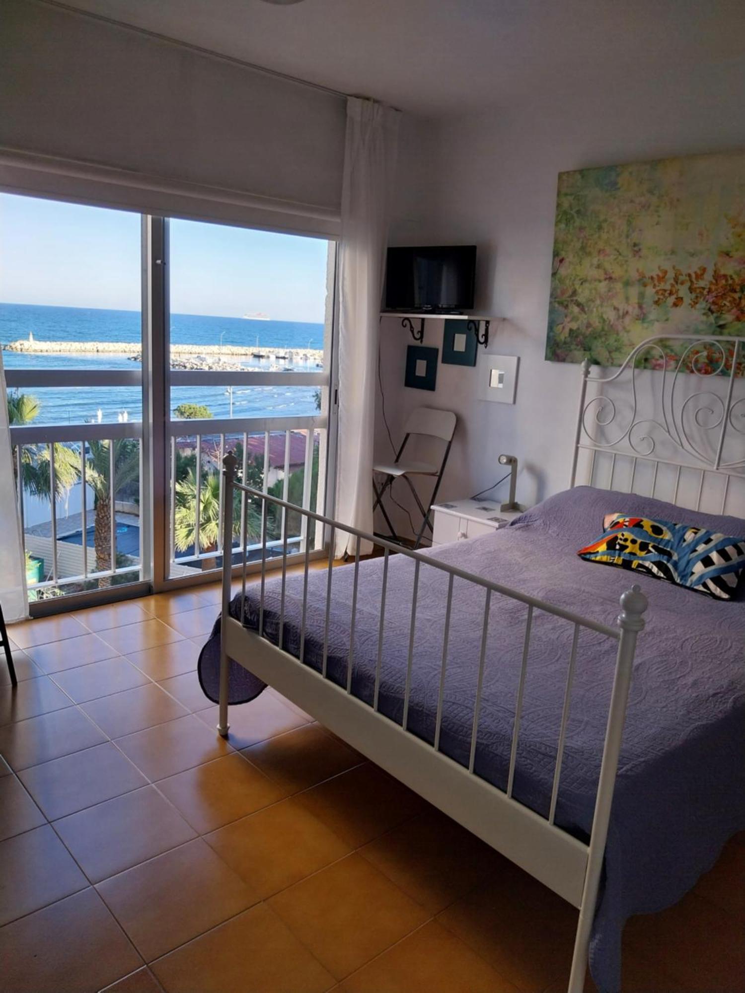 Mikis'S Seagate Studio Aprt. Larnaca Buitenkant foto